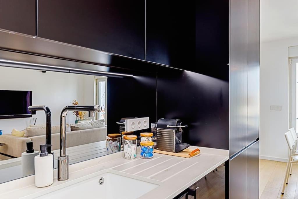 Luxury Smart Flat W/ River Views Appartamento Lisbona