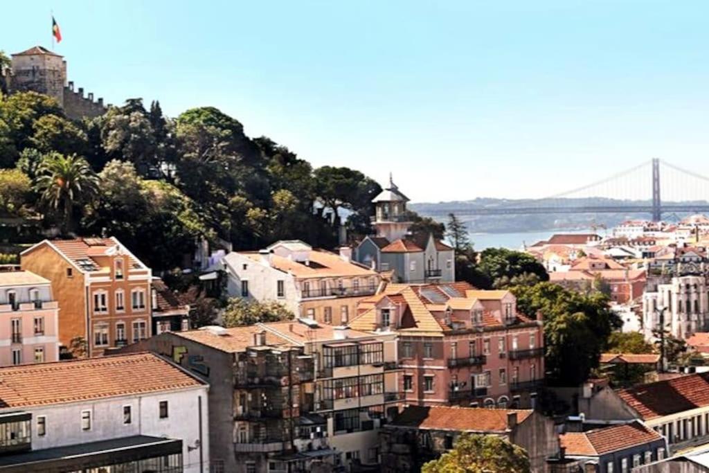 Luxury Smart Flat W/ River Views Appartamento *